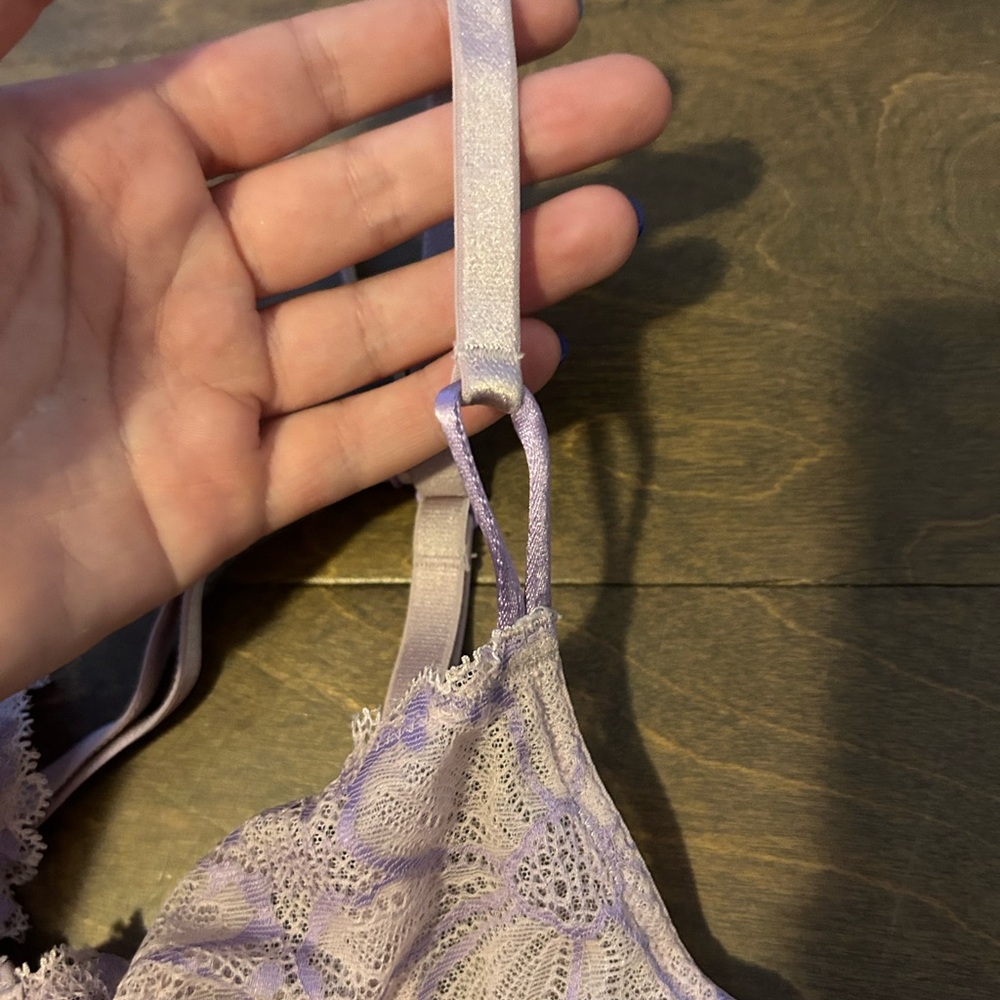 Unlined Bra - Picture 3 of 6